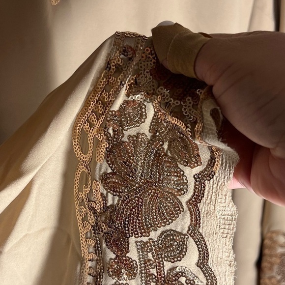 32W Roaman's Women's Plus Size Sequin
Tunic champagne color - Picture 6 of 12